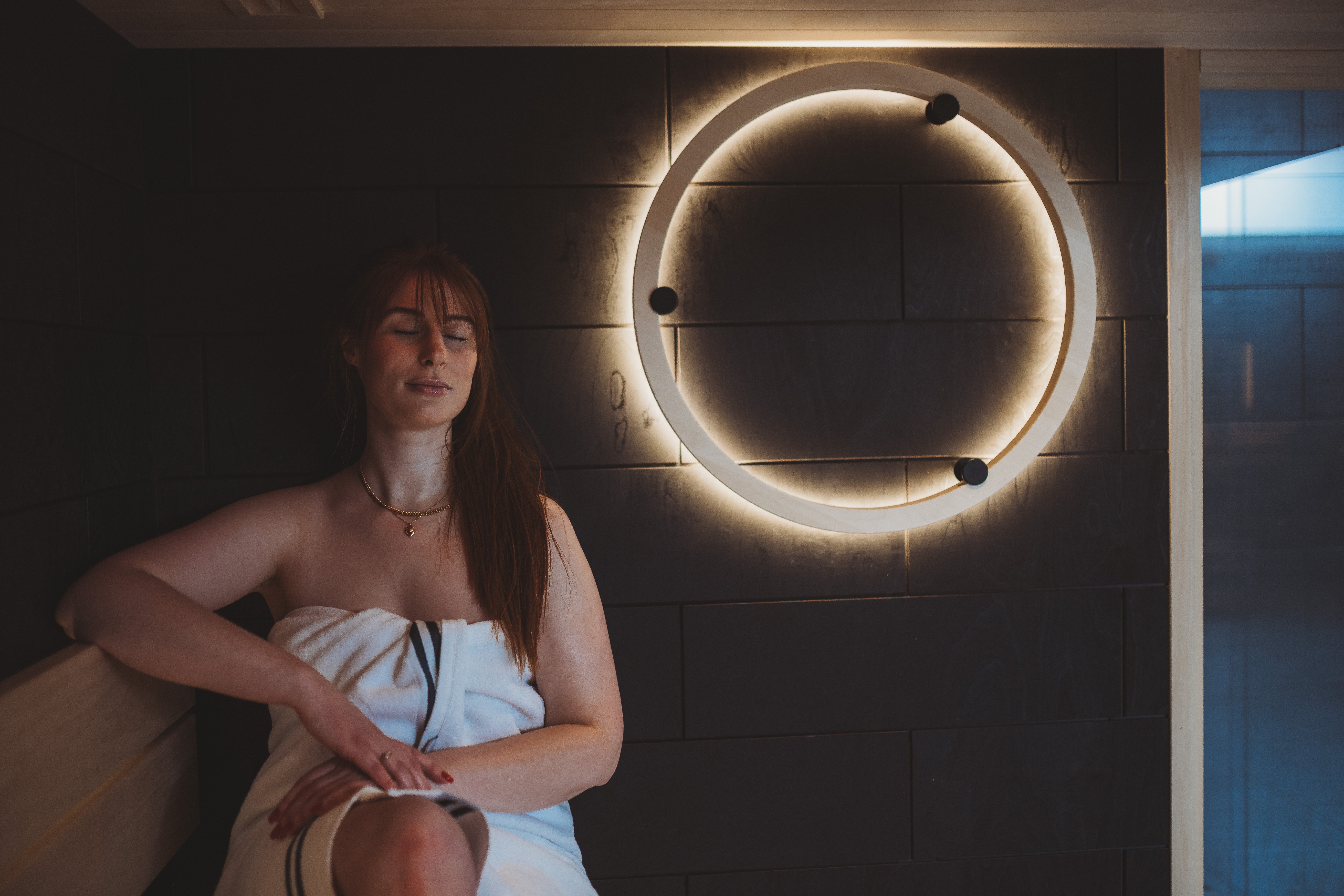 Tylö Silhouette Woman 1