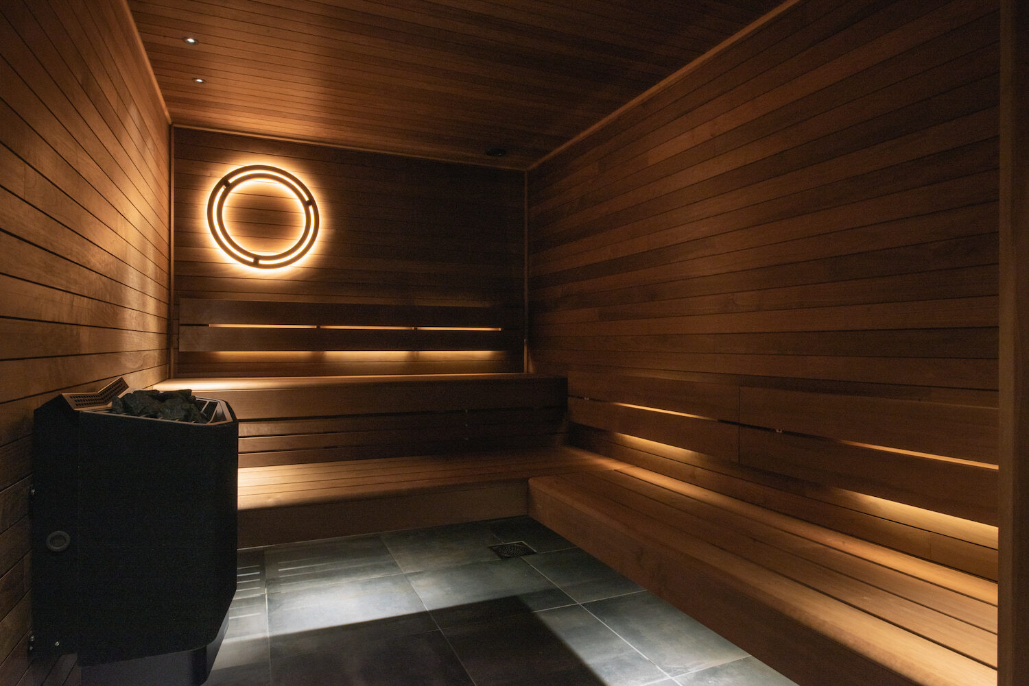 Tylö Calmar Stadshotell Commercial Sauna Silhouette